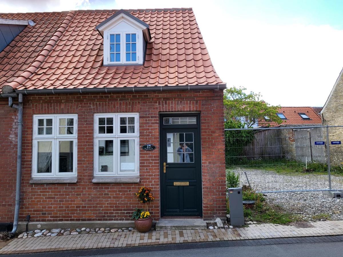 Villa Det Lille Hus Middelfart Exterior foto